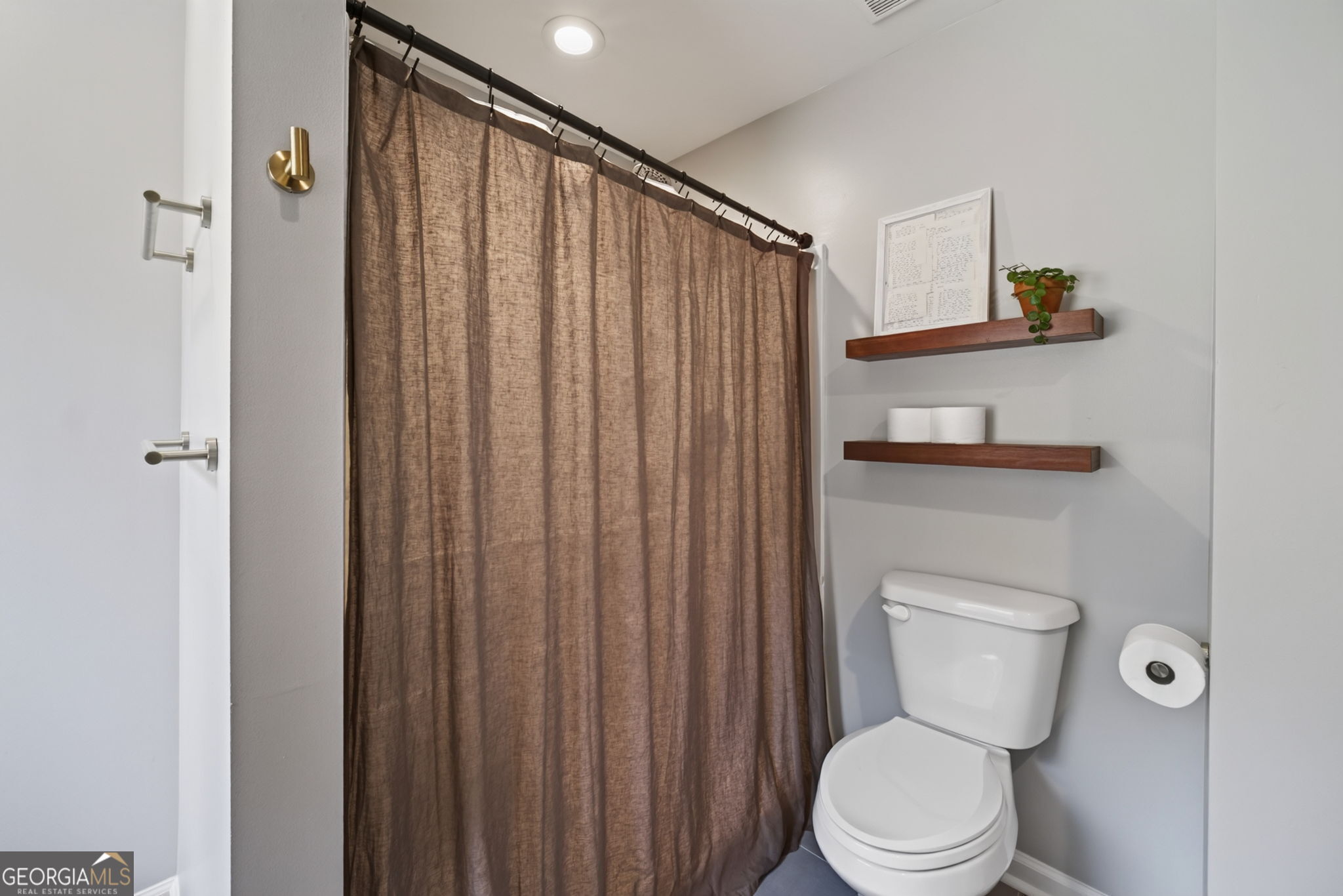 912 Alcovy Street Property Photo 13