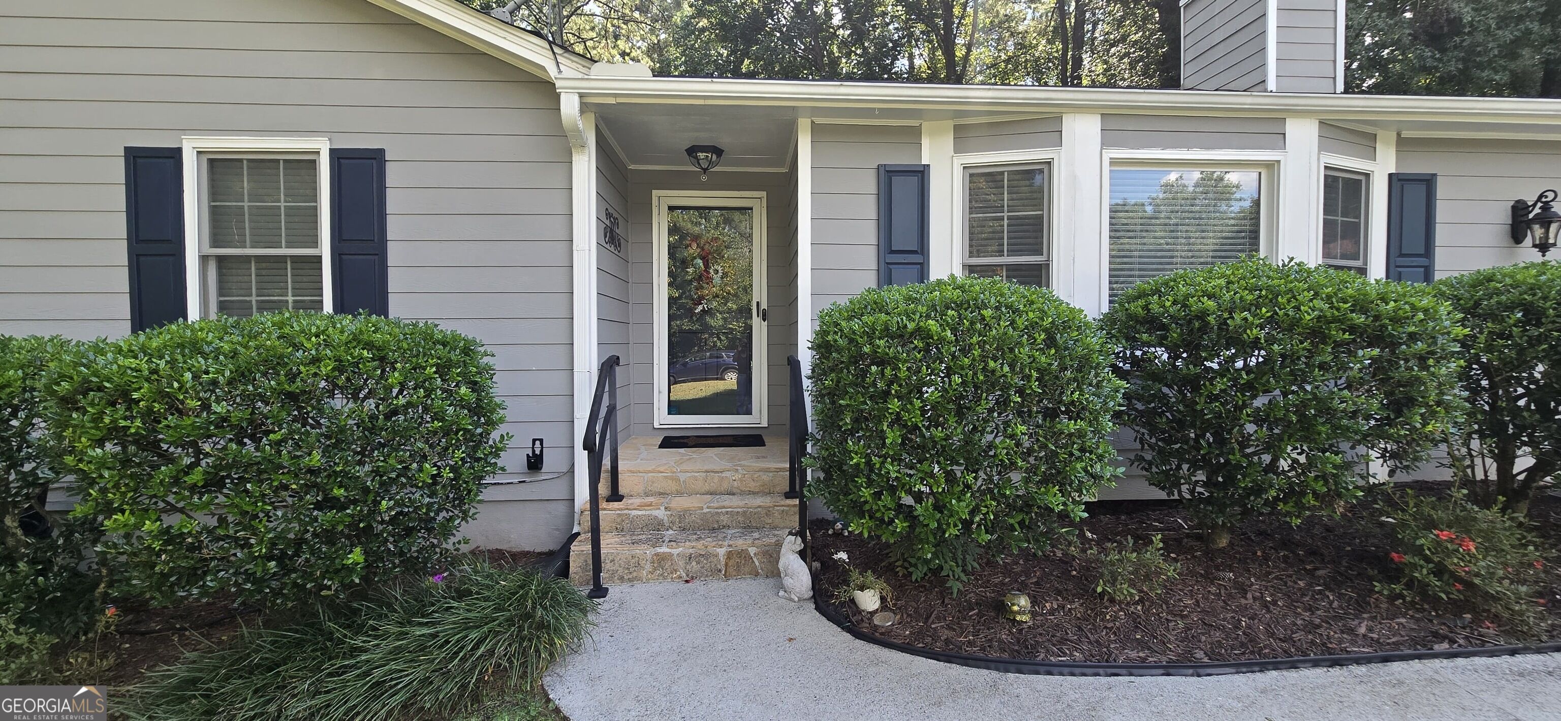 6586 Deshon Circle Property Photo 2