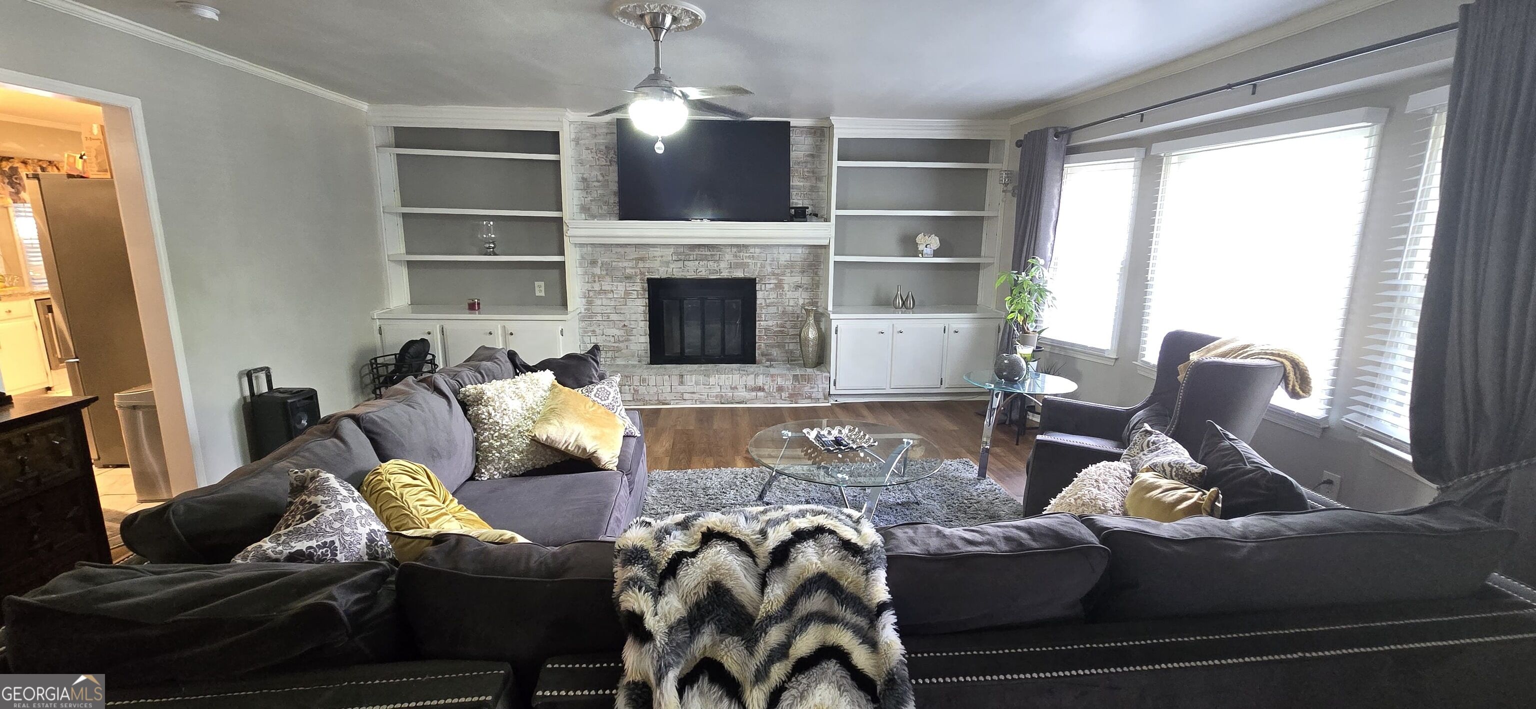 6586 Deshon Circle Property Photo 4