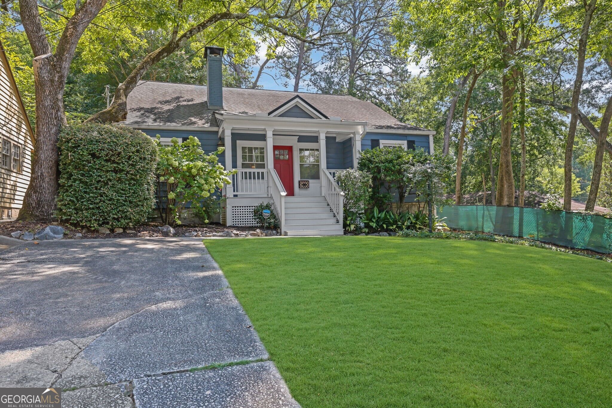 1885 Monroe Drive Ne Property Photo 1