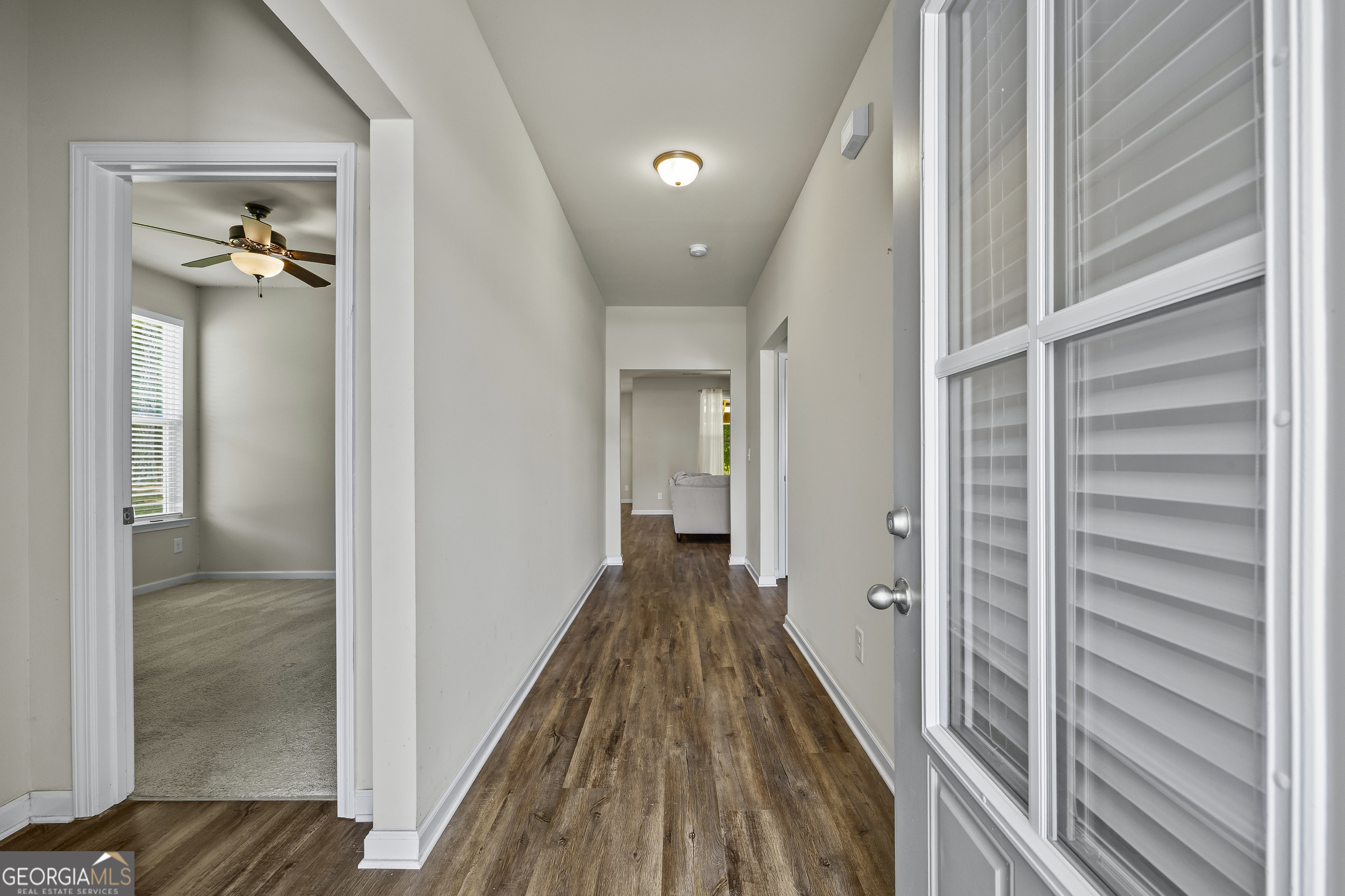 1912 Hymer Court Property Photo 7