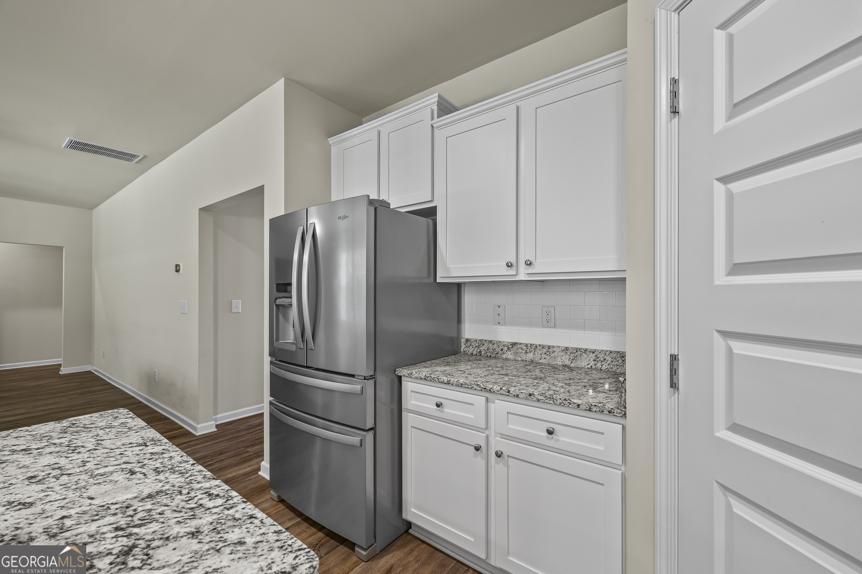 1912 Hymer Court Property Photo 13