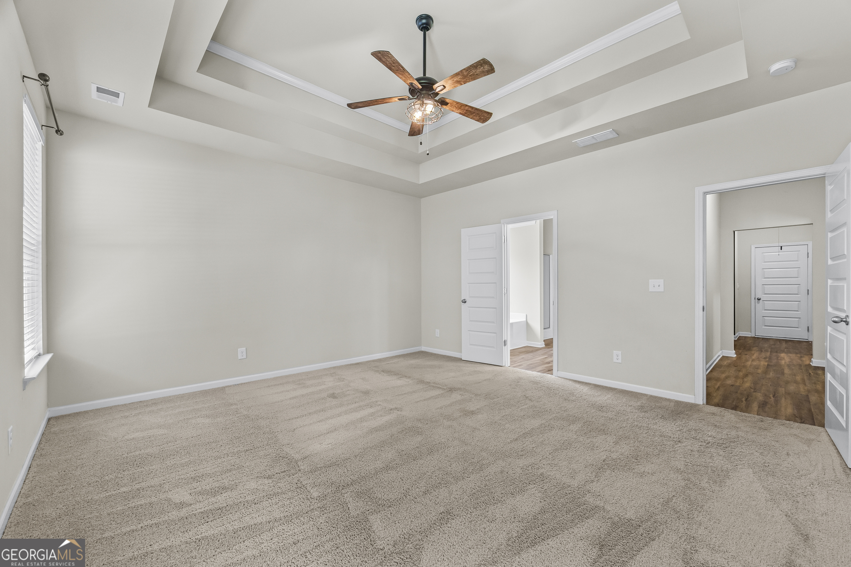 1912 Hymer Court Property Photo 26