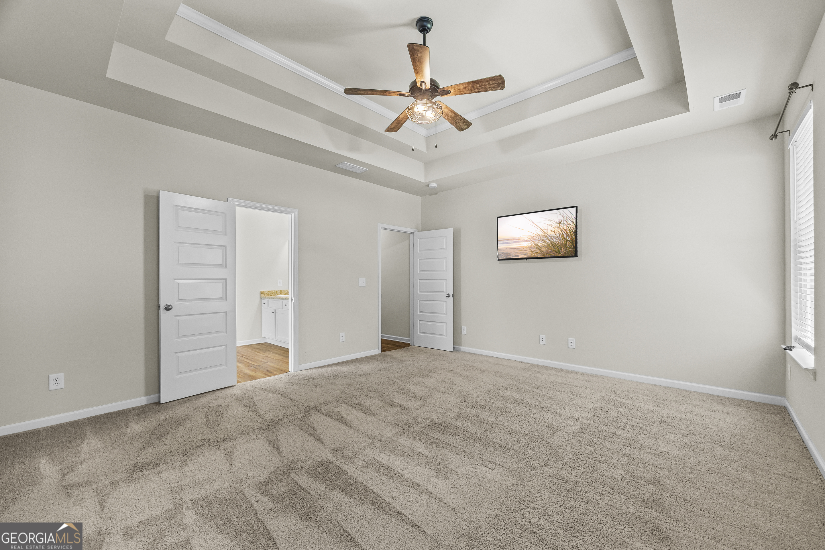 1912 Hymer Court Property Photo 27