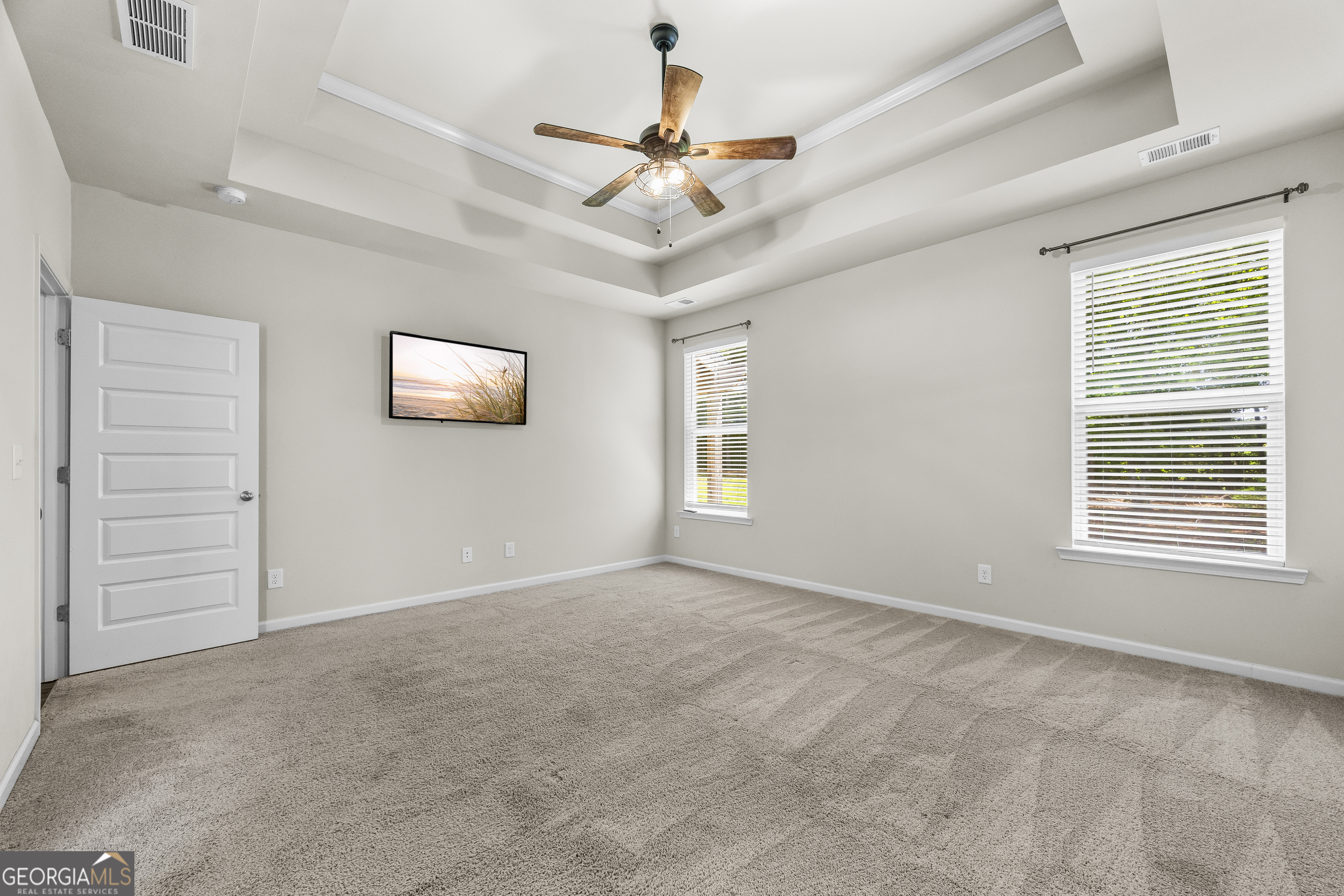 1912 Hymer Court Property Photo 28