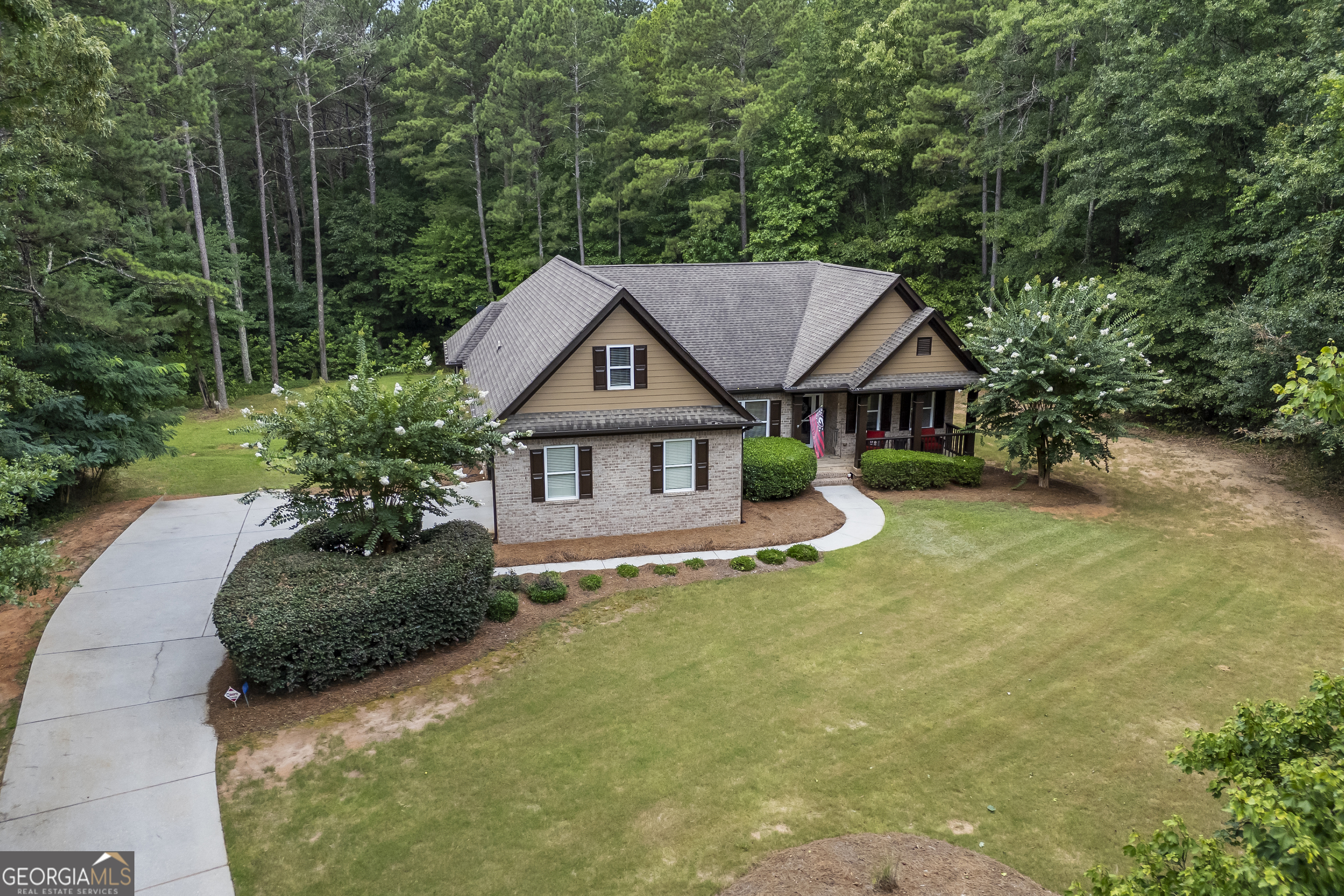 1400 Giles Road Property Photo 2