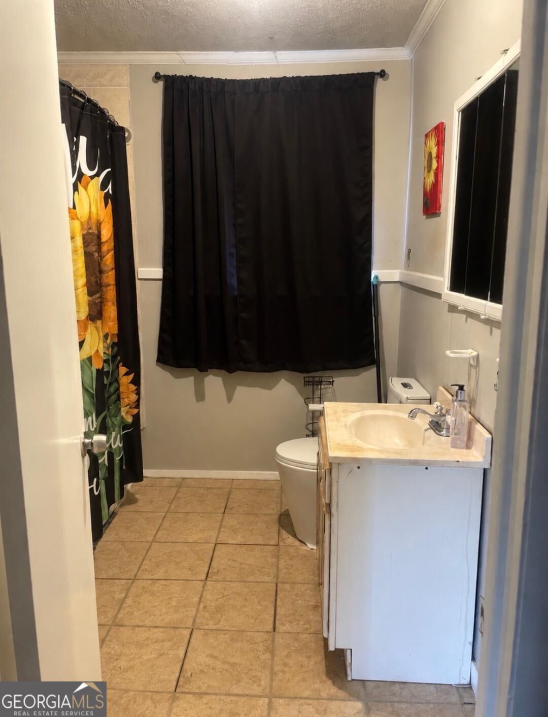 909 Hermitage Road Property Photo 4