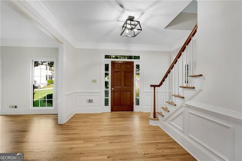 750 Arkwith Way Property Photo 5