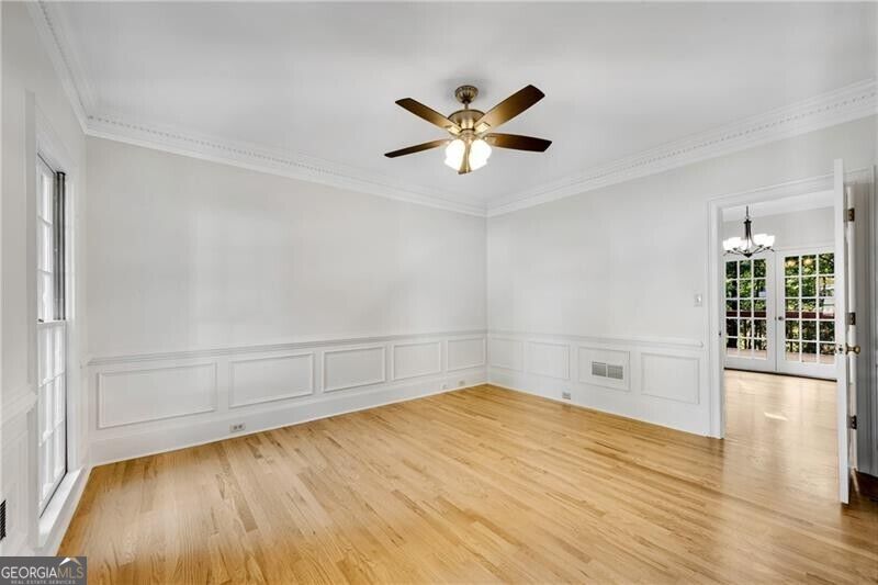 750 Arkwith Way Property Photo 8