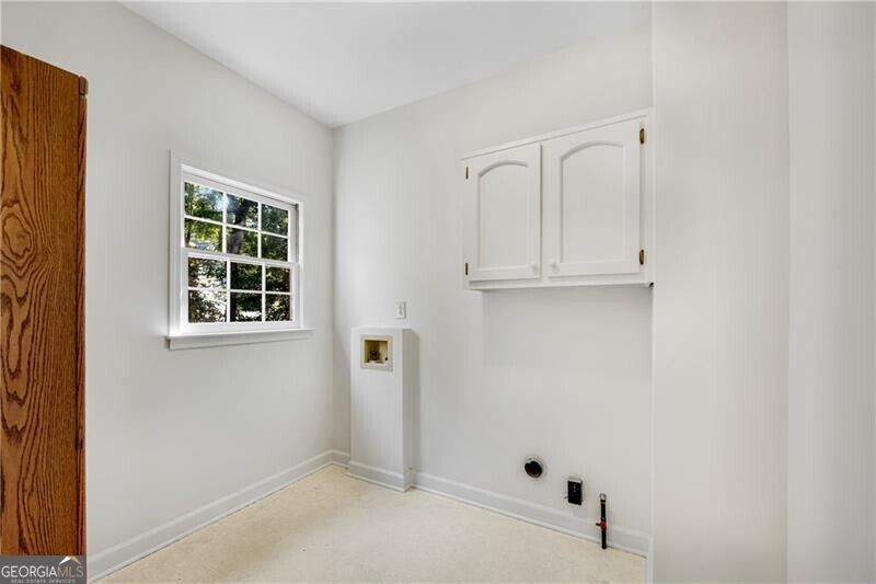 750 Arkwith Way Property Photo 17