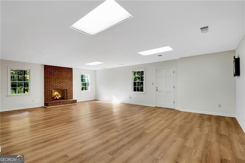 750 Arkwith Way Property Photo 42