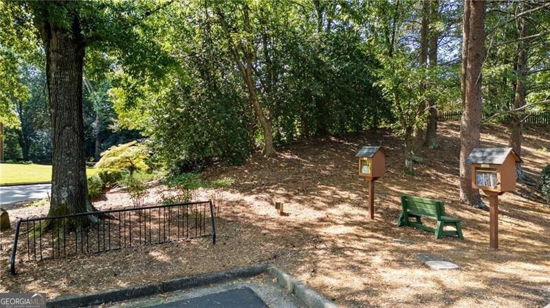 750 Arkwith Way Property Photo 70