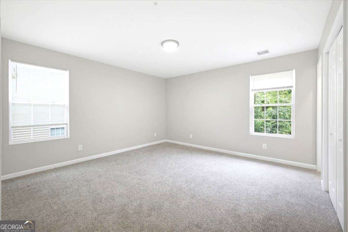 5612 Pine Gate Drive Property Photo 12