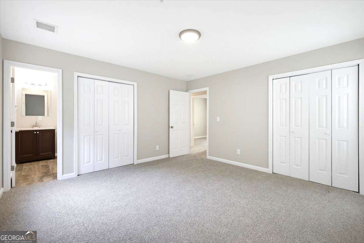 5612 Pine Gate Drive Property Photo 14