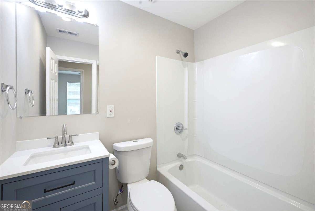 5612 Pine Gate Drive Property Photo 18