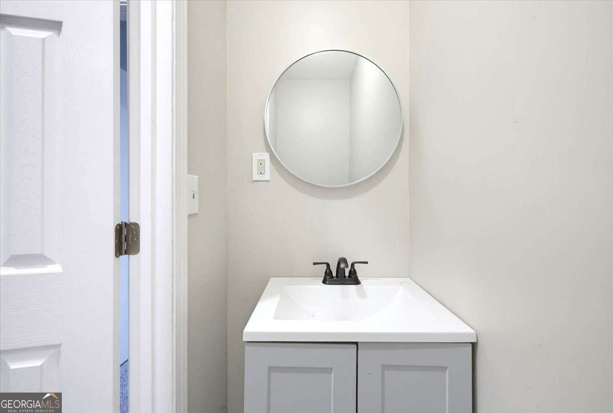 5612 Pine Gate Drive Property Photo 22