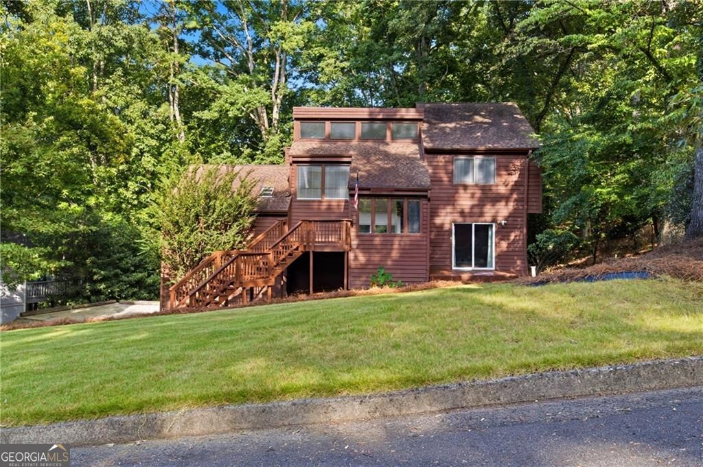 715 Lake Top Way Property Photo 1