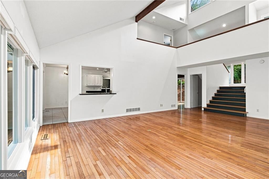715 Lake Top Way Property Photo 8
