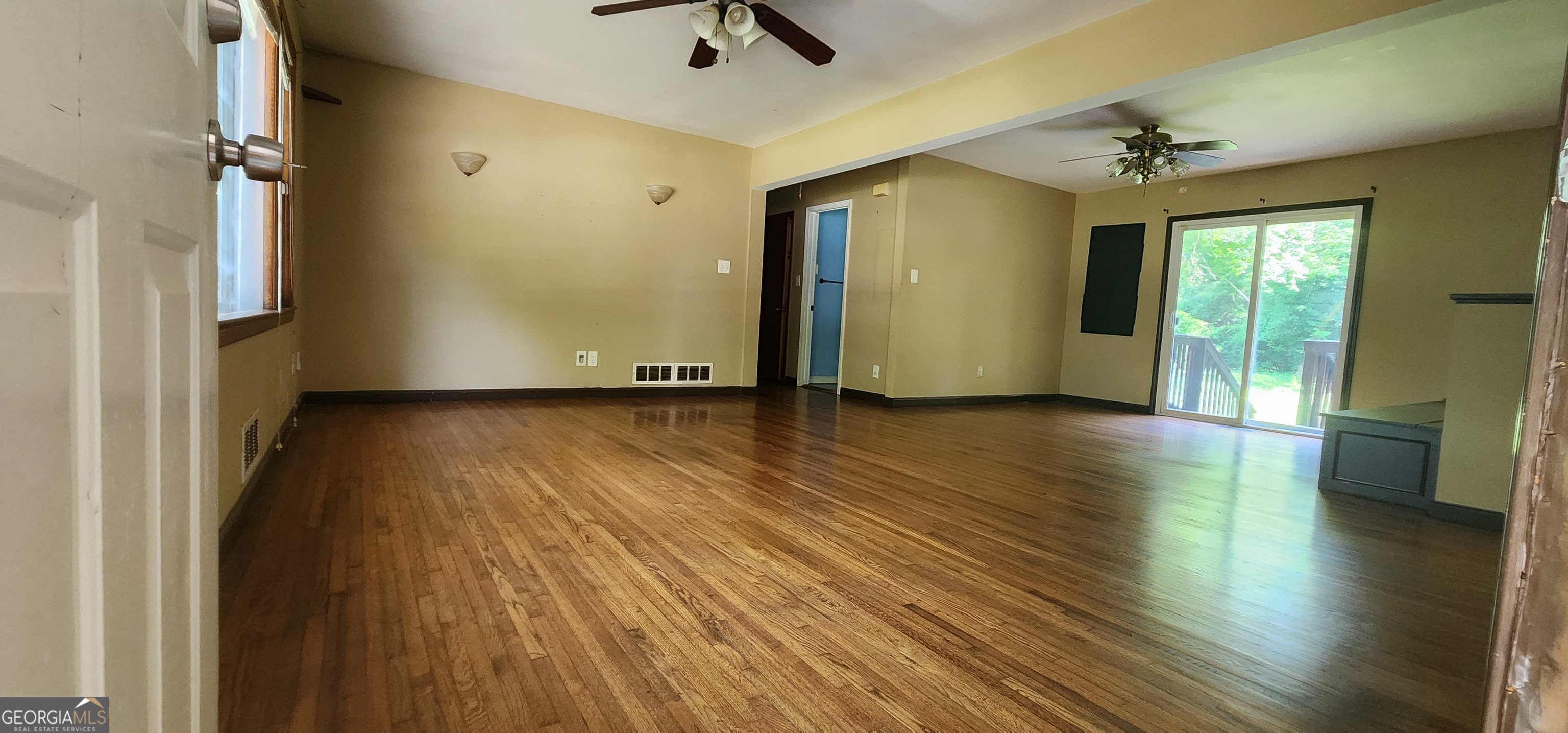 115 Burnside Street Property Photo 7
