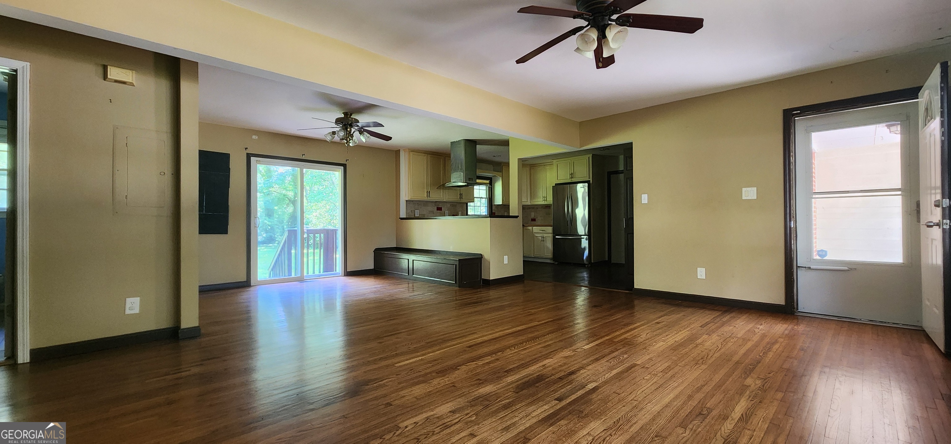 115 Burnside Street Property Photo 8