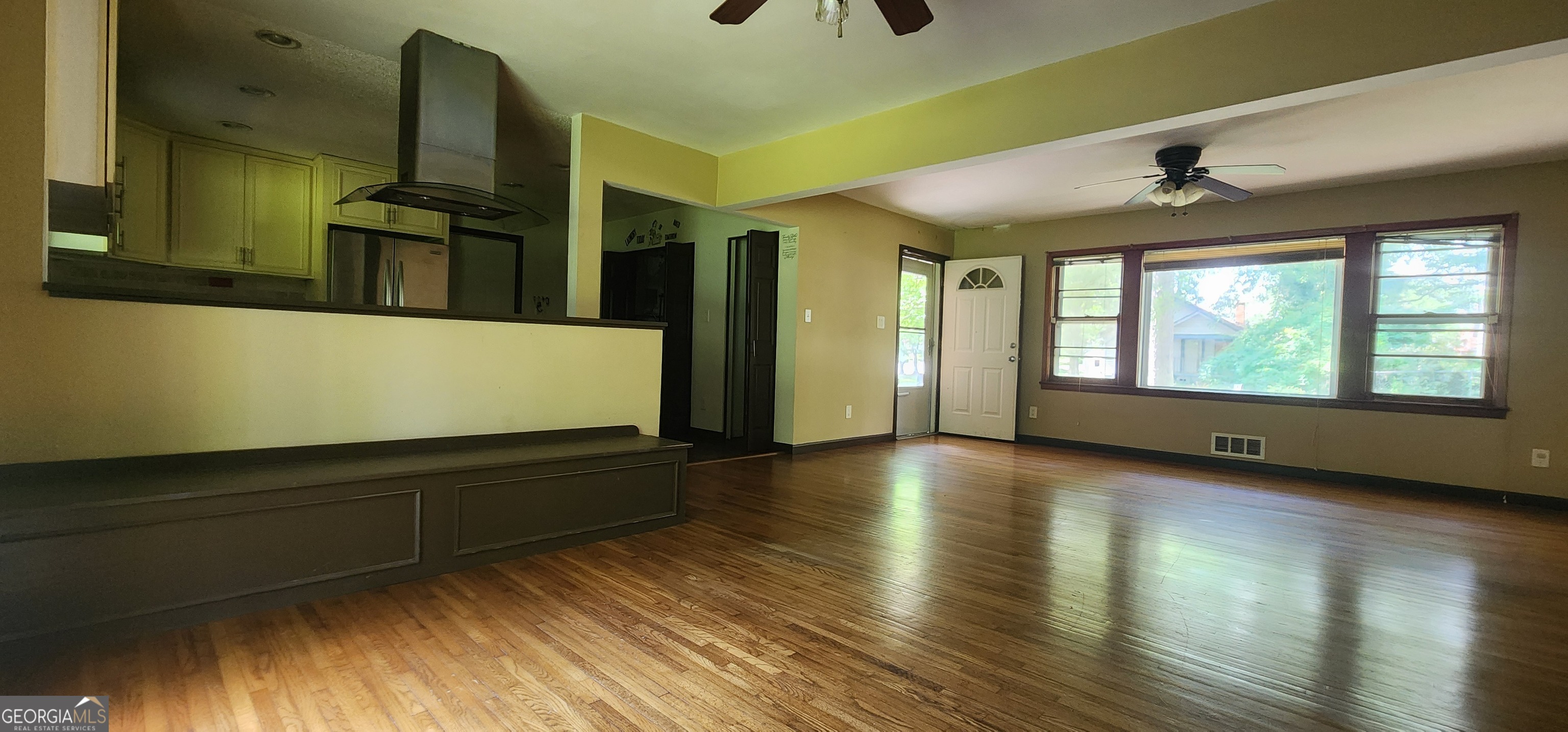115 Burnside Street Property Photo 10
