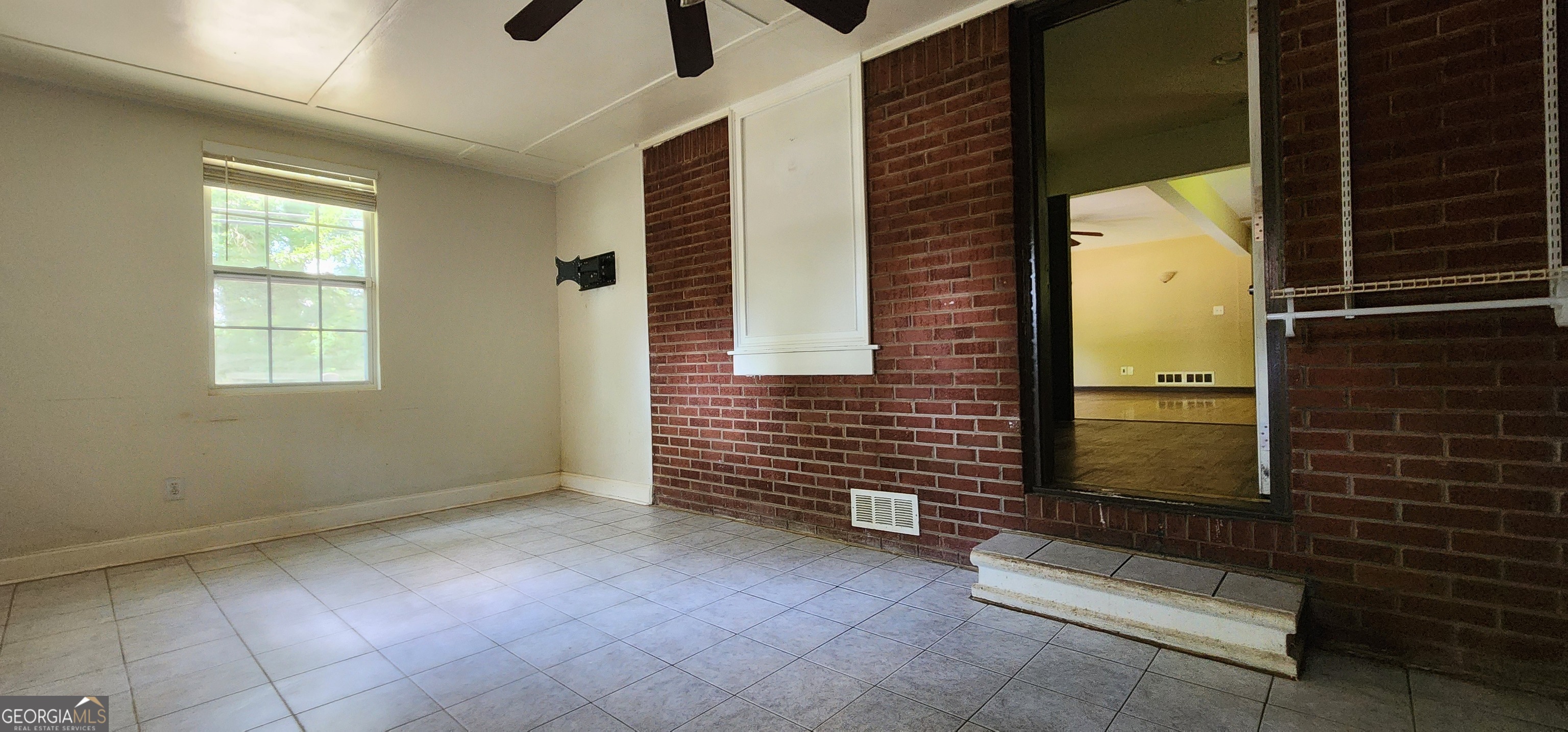 115 Burnside Street Property Photo 25
