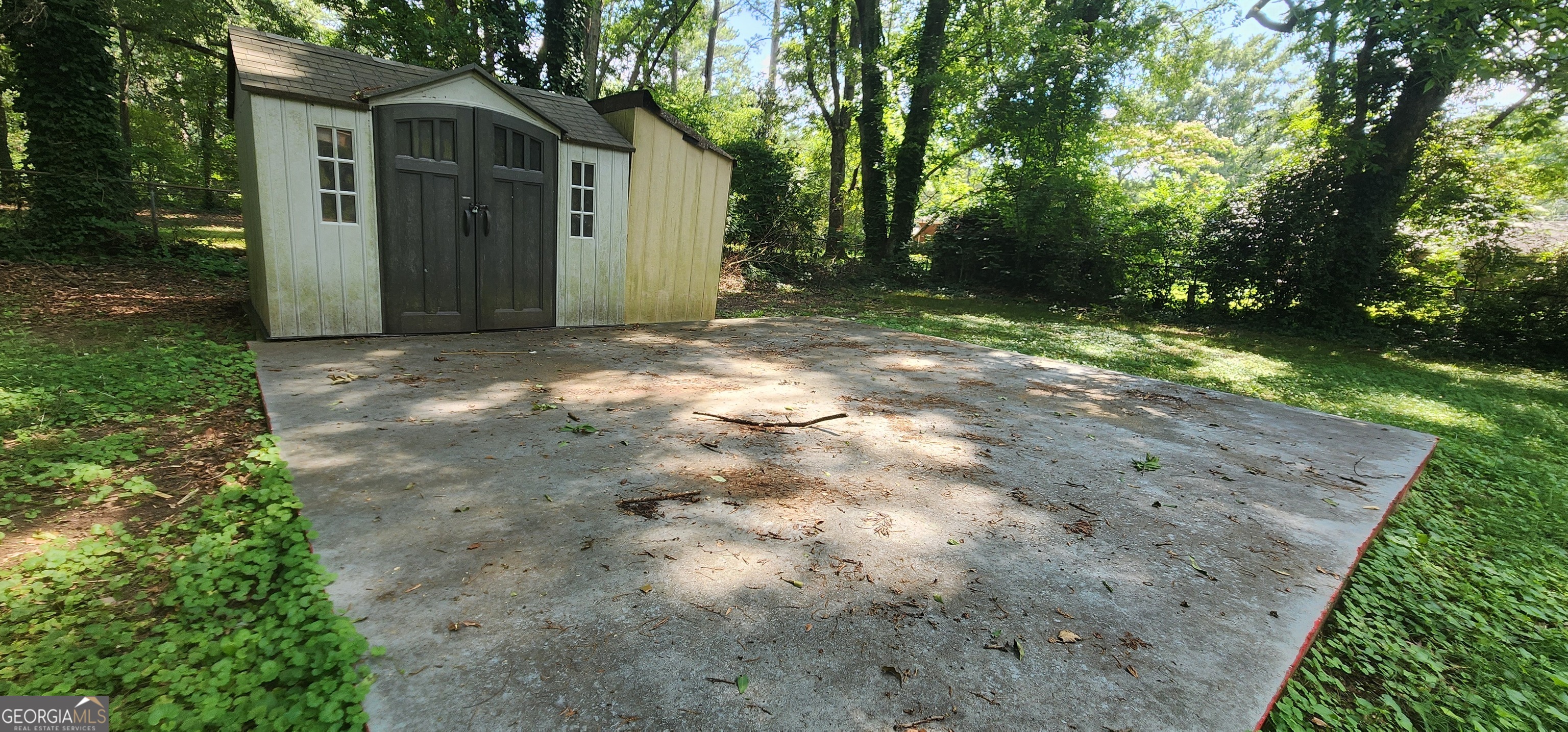 115 Burnside Street Property Photo 37