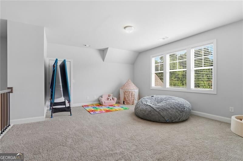 77 Wallace Drive Property Photo 17