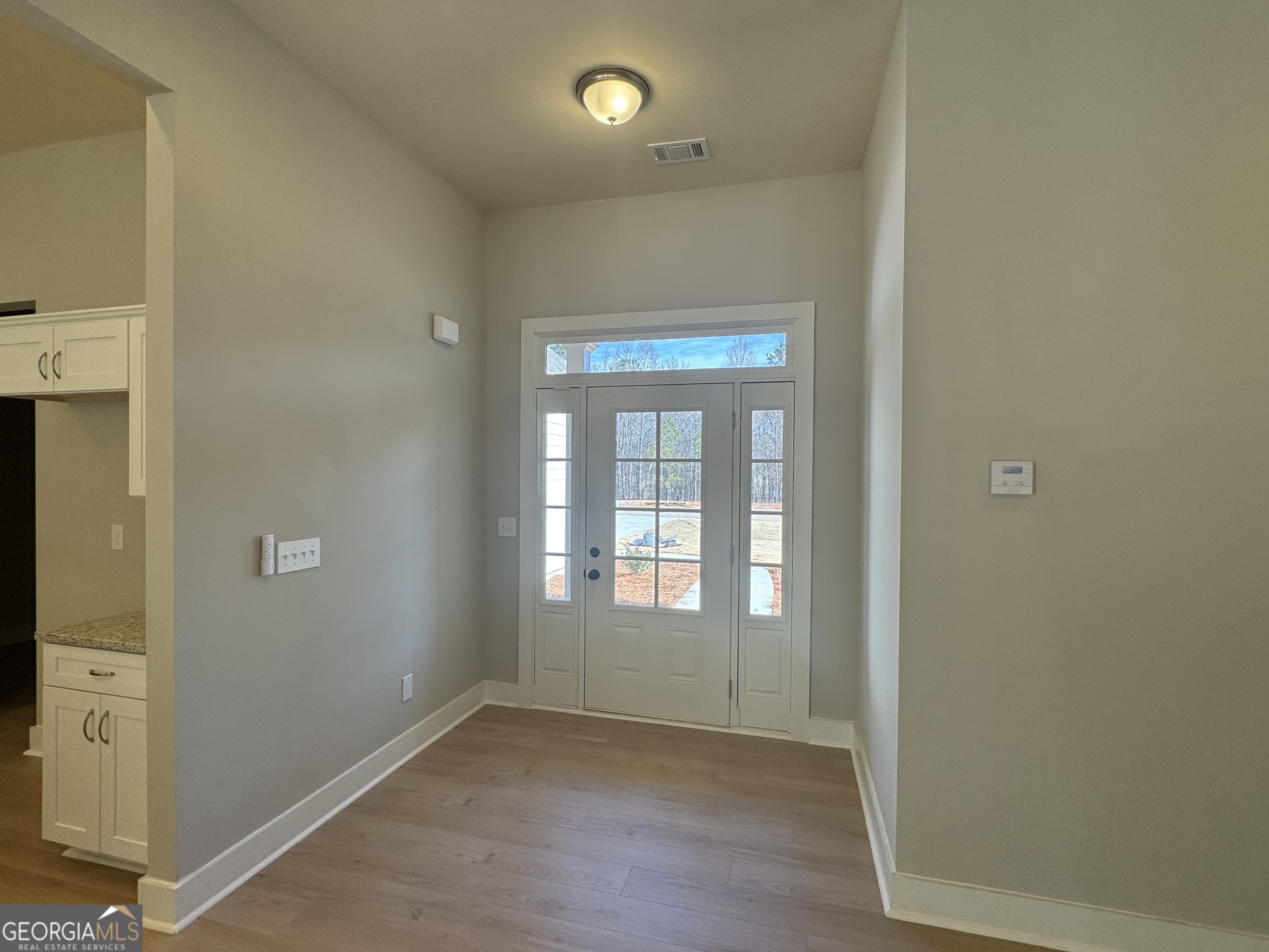 175 Country World Drive Property Photo 4