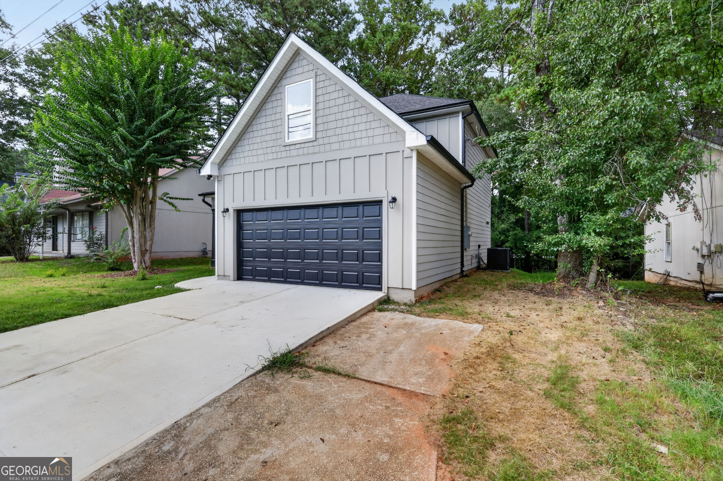5571 Panola Place Property Photo 3