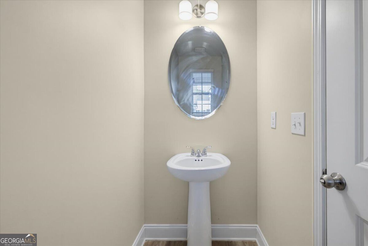65 Castlemoor Loop Property Photo 6