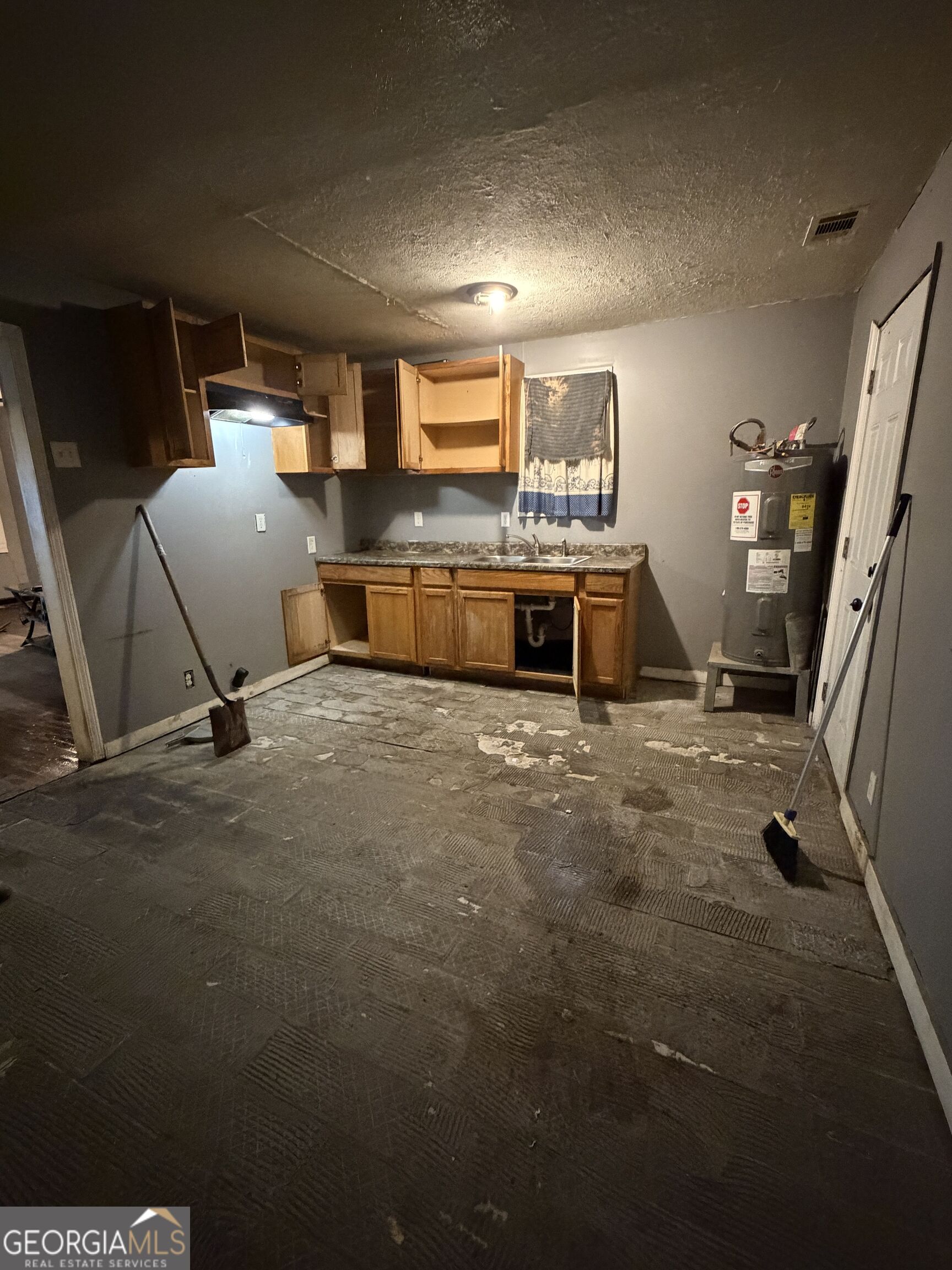 3096 Rice Circle Property Photo 4