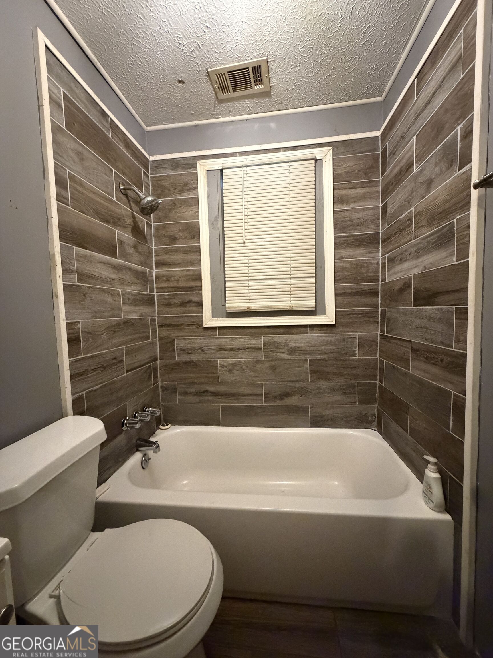3096 Rice Circle Property Photo 5