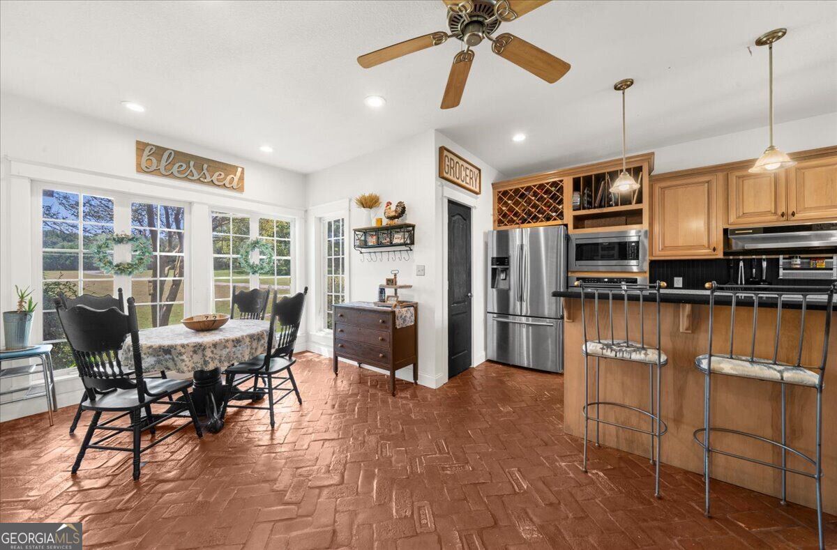 8135 Wallace Wood Road Property Photo 16