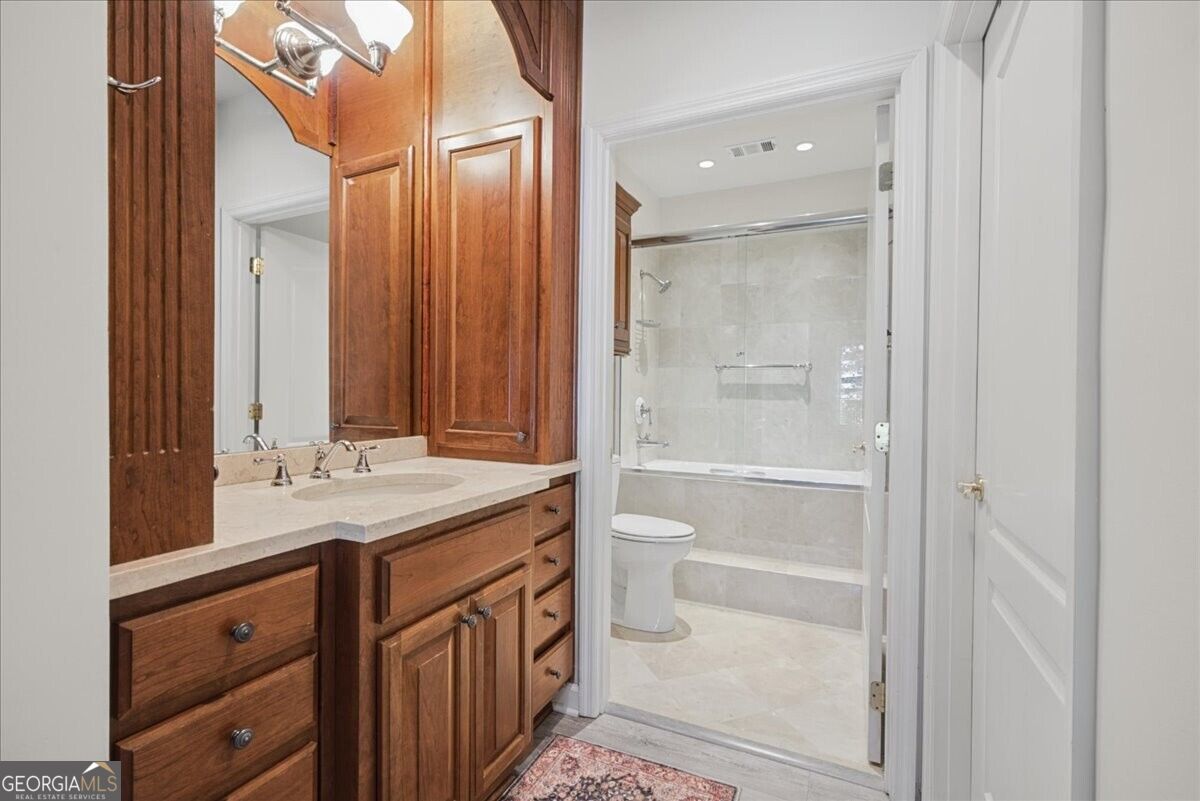 175 15th Street Ne # 208 Property Photo 24