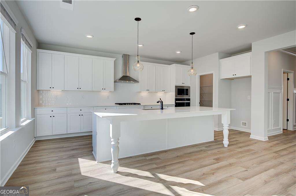 504 Dolce Road Property Photo 8