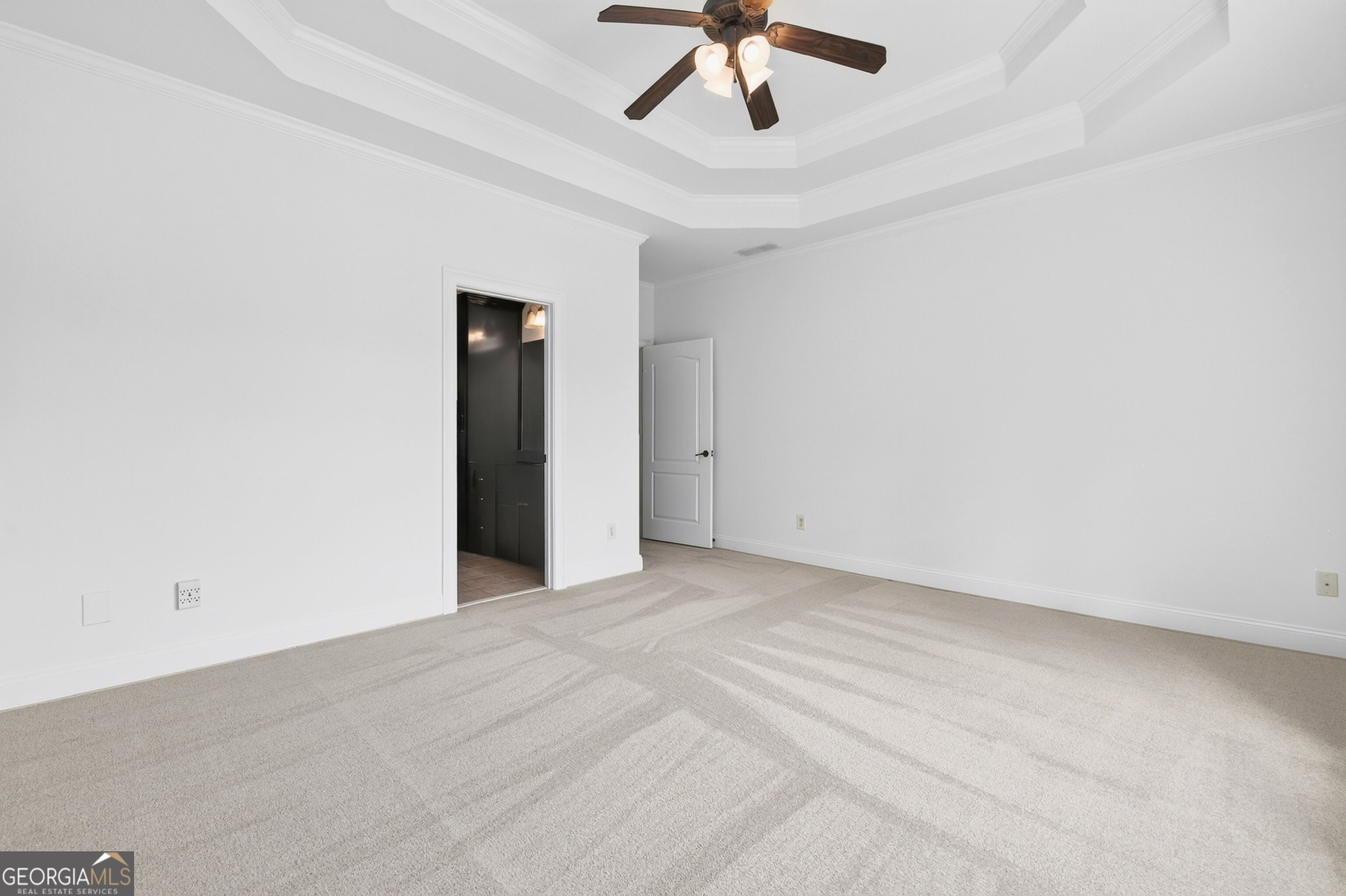 144 Worthington Way Property Photo 32