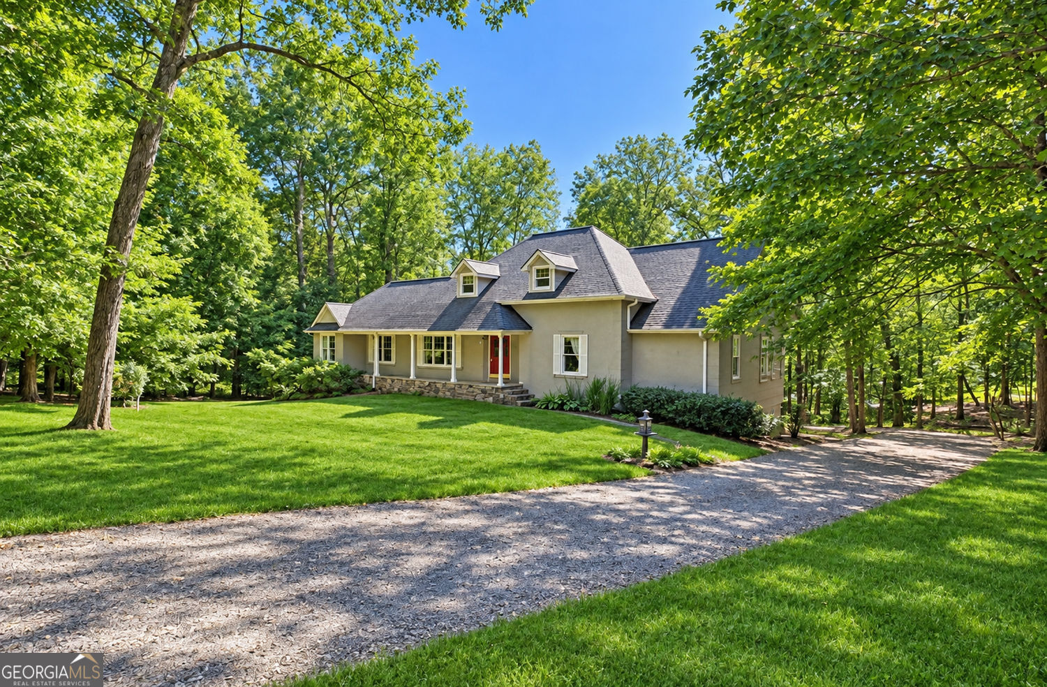 300 Westwoods Drive Property Photo 1