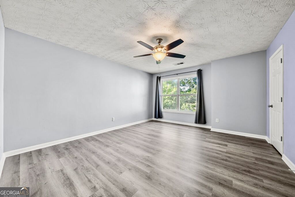 100 Oleander Way Property Photo 22