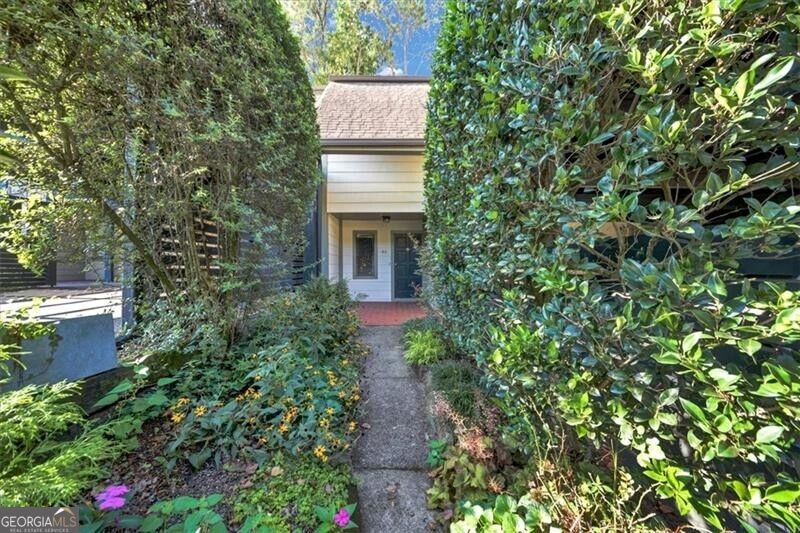 46 Forrest Place Property Photo 4