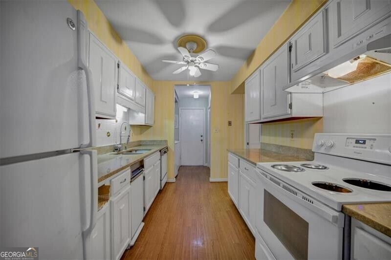 46 Forrest Place Property Photo 11