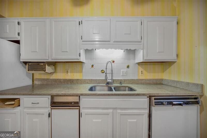 46 Forrest Place Property Photo 12