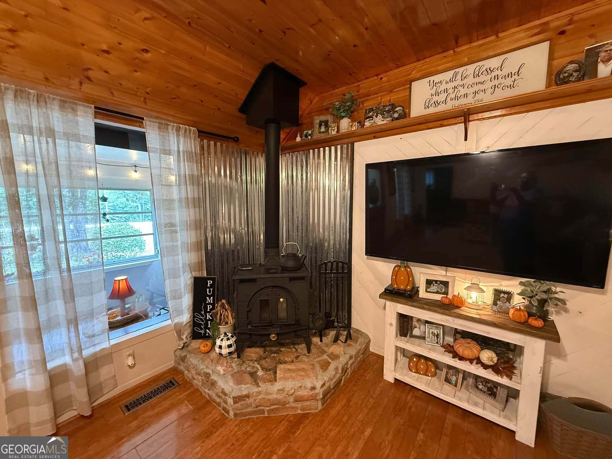 4181 Bartley Road Property Photo 9
