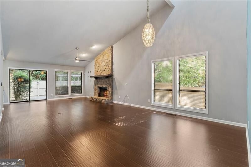 3000 Sawtooth Circle Property Photo 12