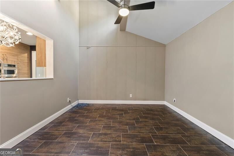 3000 Sawtooth Circle Property Photo 19