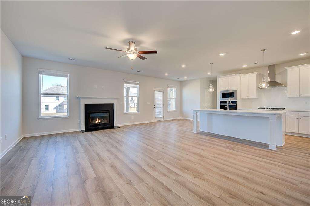 1013 Linford Drive Property Photo 6