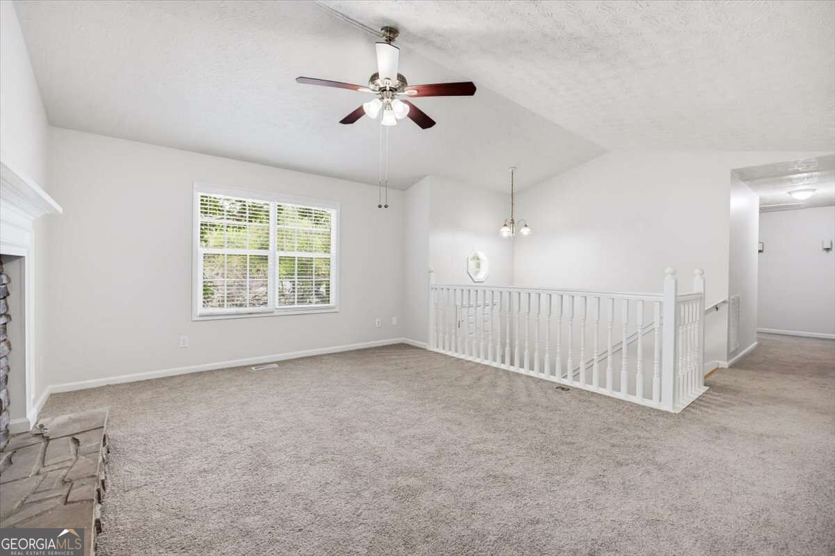 420 Blake Drive Property Photo 4