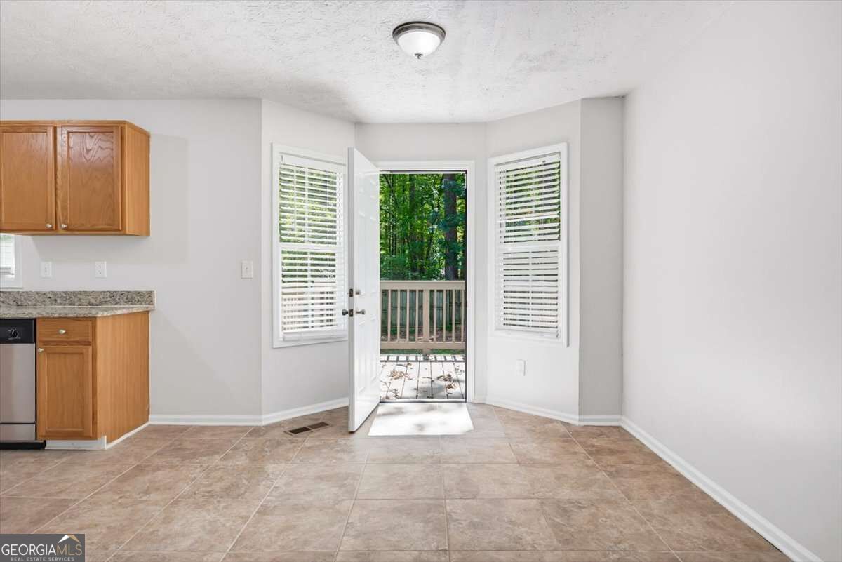 420 Blake Drive Property Photo 9