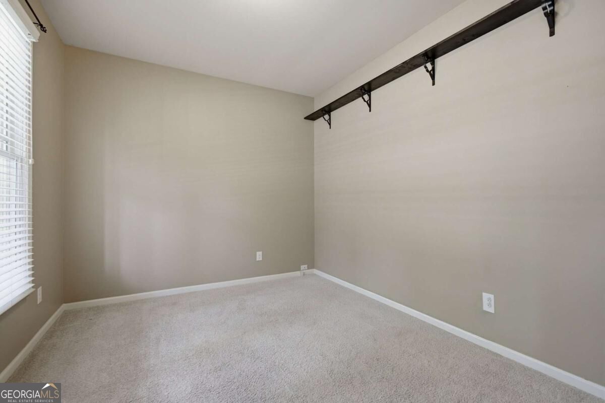5101 Acworth Enclave Drive Property Photo 6