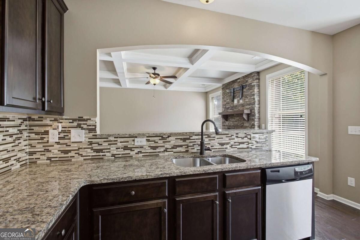 5101 Acworth Enclave Drive Property Photo 16